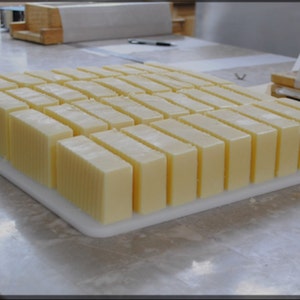 Leonnie added a photo of their purchase