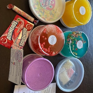 Alyssa added a photo of their purchase