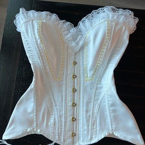 Yana added a photo of their purchase