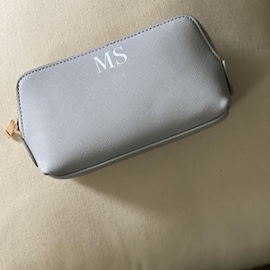 Ashlee added a photo of their purchase