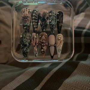 Pea added a photo of their purchase