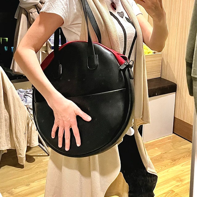 【Raucohouse】Circle leather 2-way shoulder bag Circle leather 2-way shoulder bag - Raucohouse | 60% - Asian