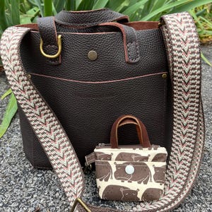 Leslie added a photo of their purchase