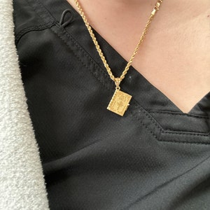 14K ゴールド聖書「主の祈り」祈りチャーム (開いた状態)。 - Etsy 日本