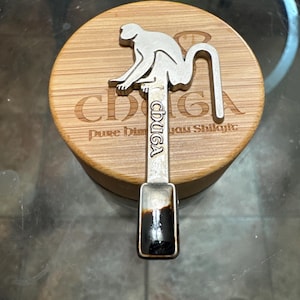 Ricardo added a photo of their purchase