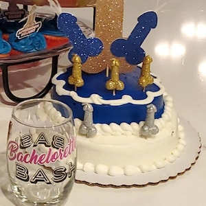 Bachelorette Party Penis Cake Topper With Feathers Etsy