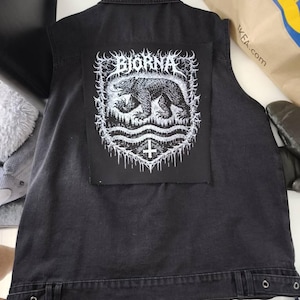 Andreas added a photo of their purchase