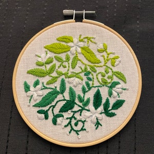Feminine Flowers Beginner Embroidery Pattern, Digital Hand Embroidery ...
