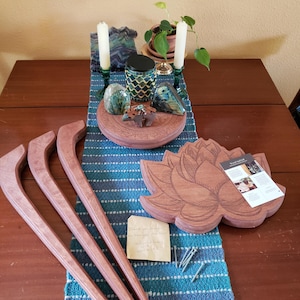 Spetebo Sgabello Portavaso In Teak Massiccio 3 Gambe – Altezza 45 Cm, Diametro 30 Cm – Supporto Per Piante Da Giardino, Naturale