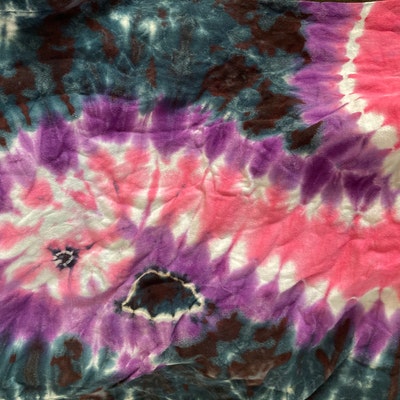 Adult Heart Tie Dye Made to Order Handmade Shirt - Etsy