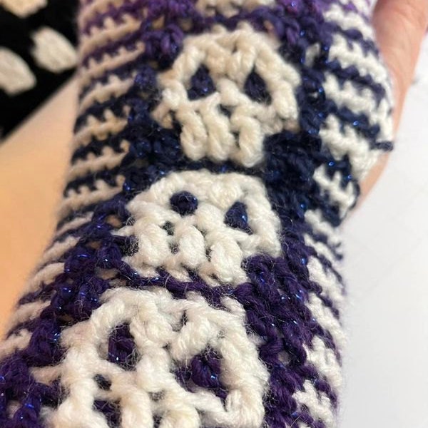 The Catacombs Pack Mosaic Crochet Skull Patterns by Sixel Design - Etsy