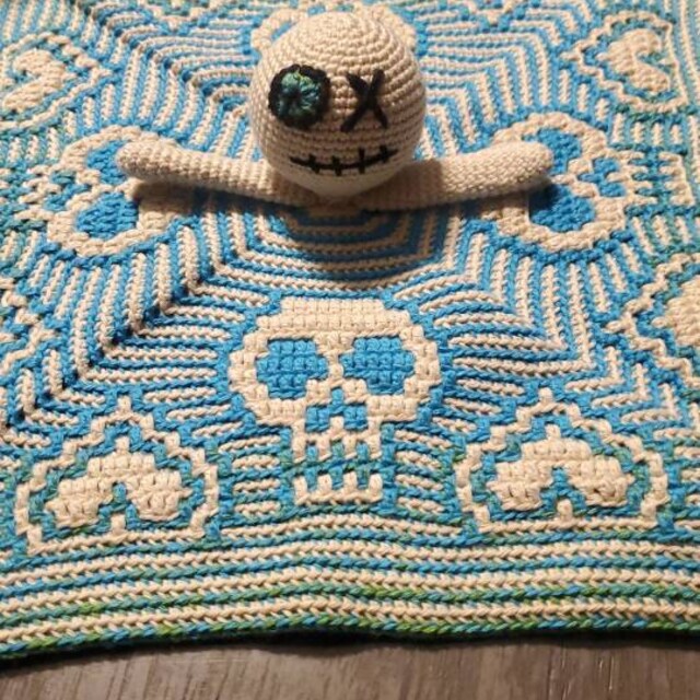 Crochet skull baby blanket pattern hotsell
