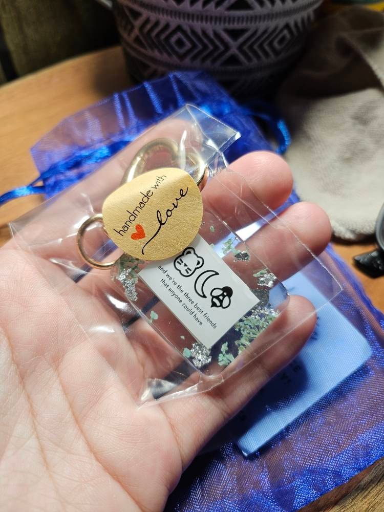 Personalized Photo Gold Keychain, Customize W/Your Photo,  Resin Photo Keychain, Personalized, Anniversary Gift, Photo Keychains, Pets