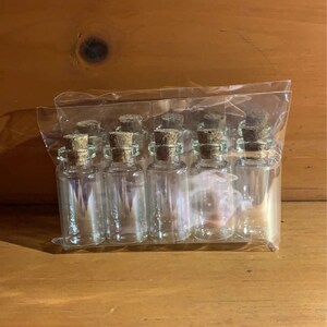 50x Mini Clear Glass Bottles Jars Cork Stopper Vial Wedding Party