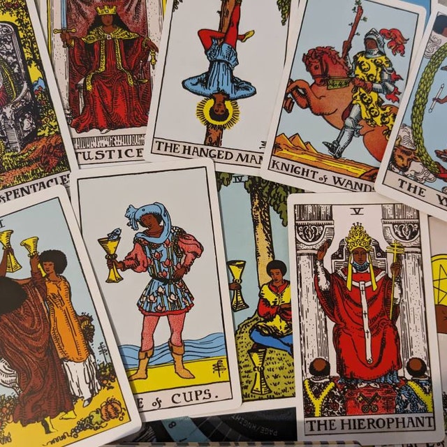 全ての With Deck Tarot Deck, Tarot Mahogany Guidebook, Tarot 78 洋書