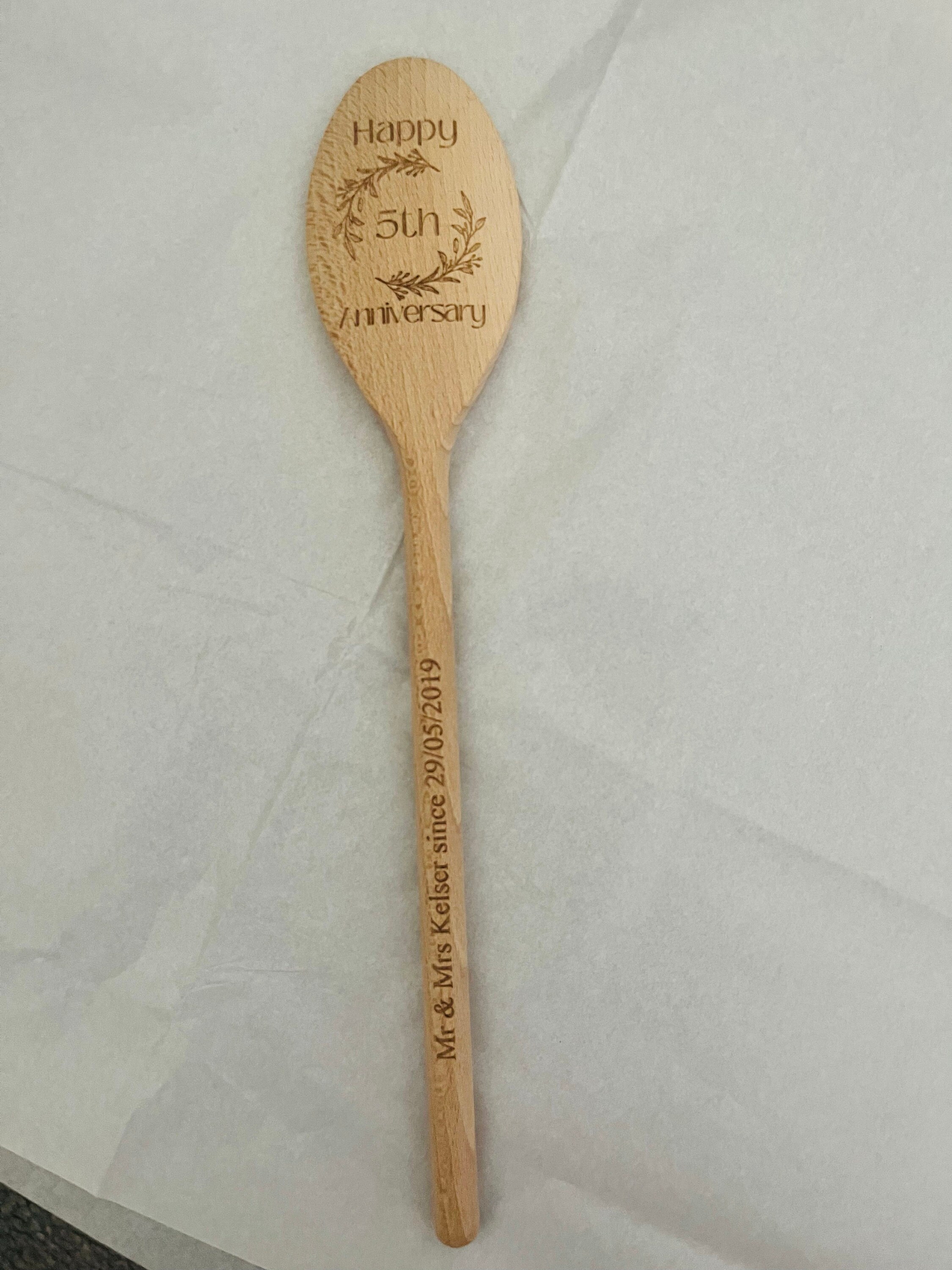 5th Wedding Anniversary, Celebrating 5 Years of Marriage, Wooden Spoon Design, Gift / Present For Him / Her, Happy Couple, Wood Present