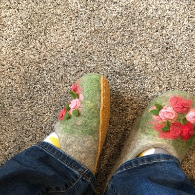 hemsley felt house shoes