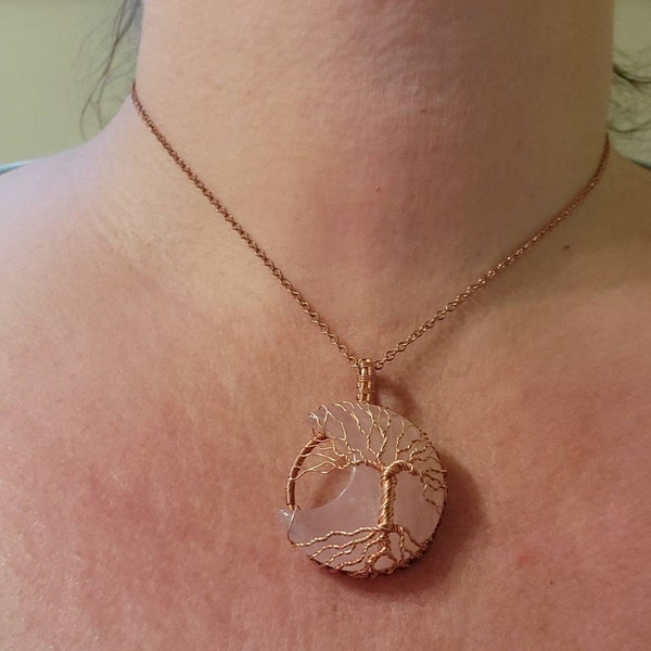 Teardrop Lion's Paw Pendant