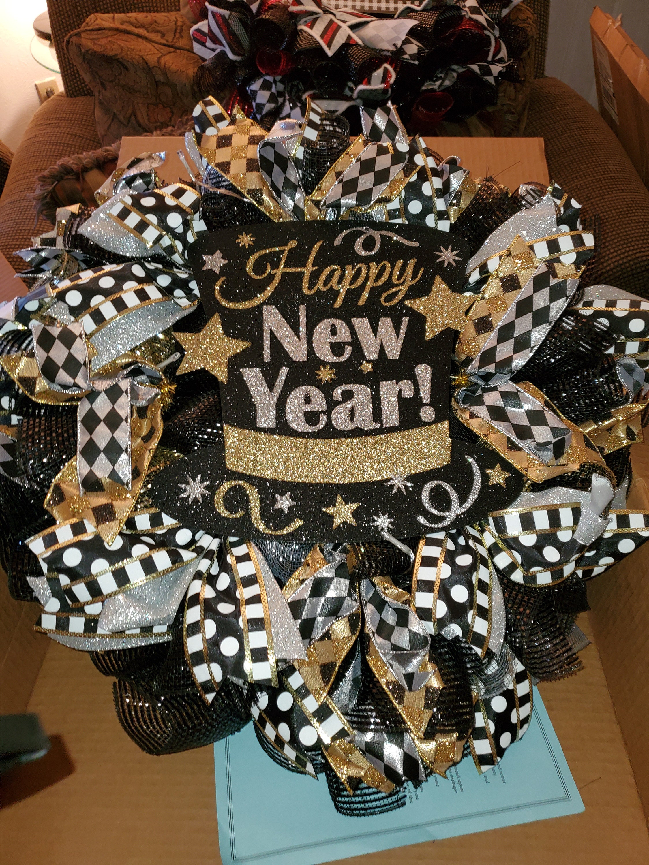 New Year's Wreath (FREE SHIPPING)