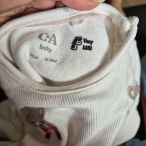 Sindy added a photo of their purchase