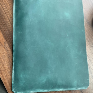 Ainoa added a photo of their purchase