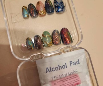 League of Legends Hextech Press On Nails, Handmade Cyberpunk Nail Art with Pink & Blue Graffiti, Arcane Inspired Nails, Sci-Fi Fake Nails