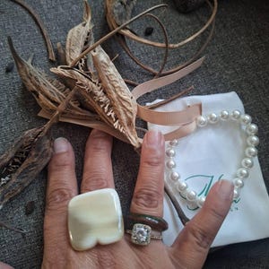 Luz added a photo of their purchase