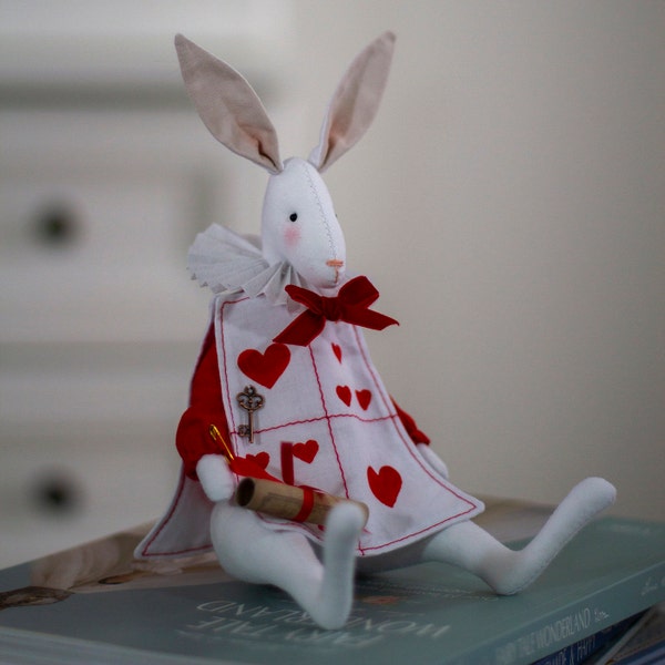 Alice and the White Rabbit PDF Eng / Ita - Etsy