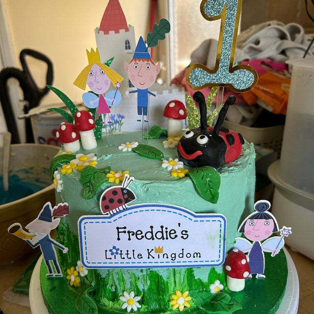 Ben and Holly Edible Cake - UK