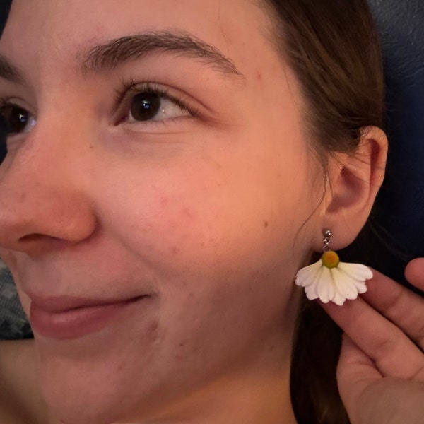 Spring Fling Earrings: Kelly Green & Pink Flower Statement Studs