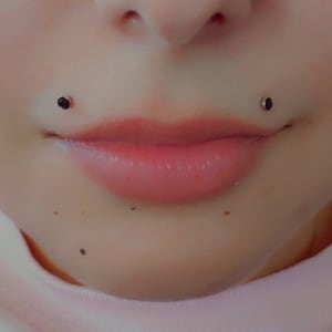 Set 9 Piercing Labret 16G In Acciaio Chirurgico Con CZ - Per Labbra E Orecchio | 2-4mm - Foto 5