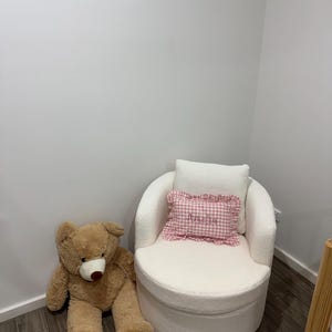 Mariam added a photo of their purchase