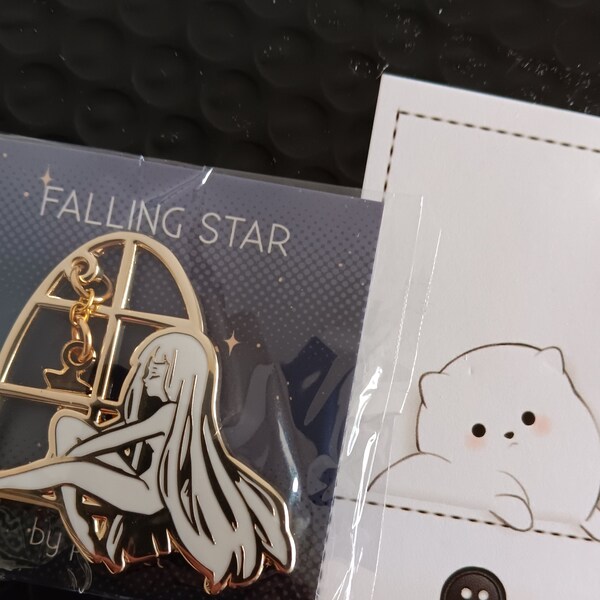 Original | Falling Star Pin | Alumeire Banner Collection - Etsy