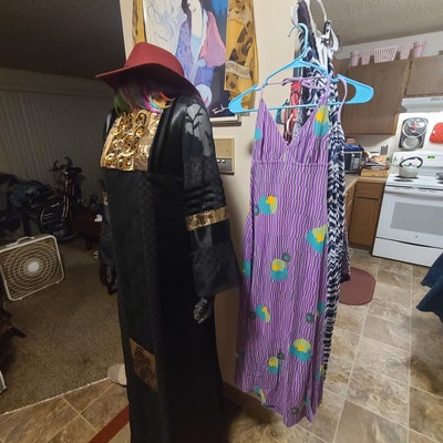 white bike shorts outfit