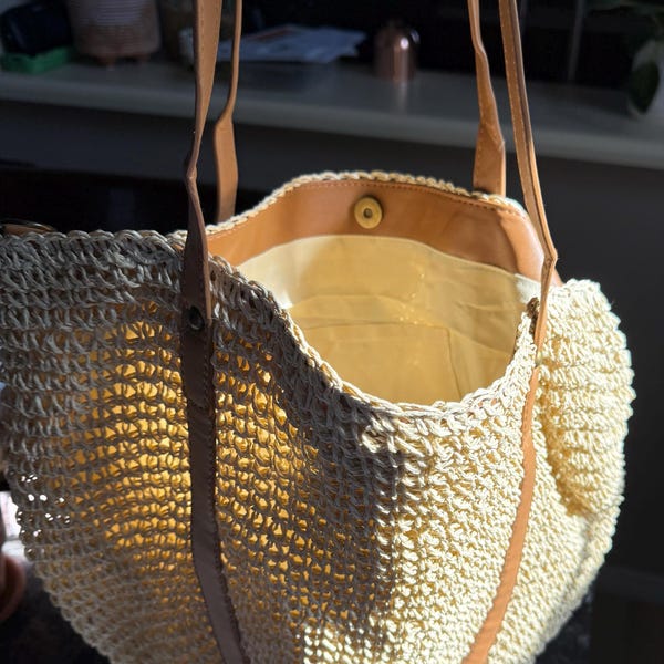 New Pearl Fashion Straw Bag Hand-Woven Shoulder Bag Seaside Vacation Designer Handbag Famous Brand Women Bags