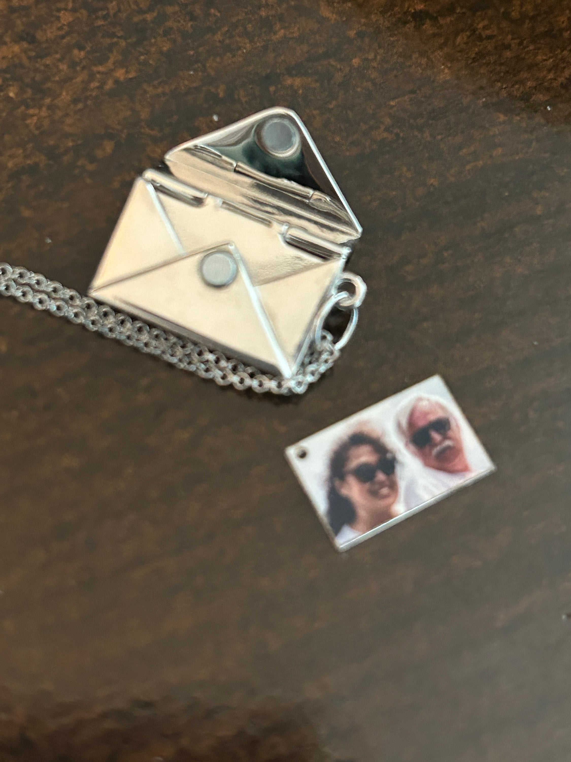 PERIMADE Custom Engraving Photo Locket • Gold Mail Envelope Couple Necklace • Sentimental Relationship Jewelry • Trendy Best Friend Gift