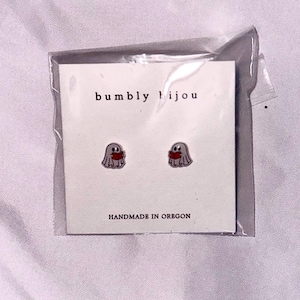 Amanda added a photo of their purchase
