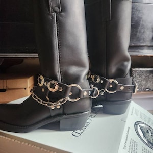 Lady added a photo of their purchase