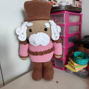 CLAUDIA added a photo of their purchase