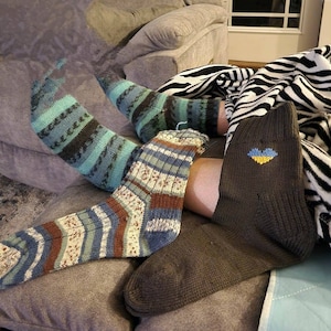 Blue - Kumaun Hand Knitted Acrylic Woolen Socks (Adult)