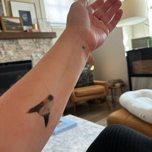 Alyssa added a photo of their purchase