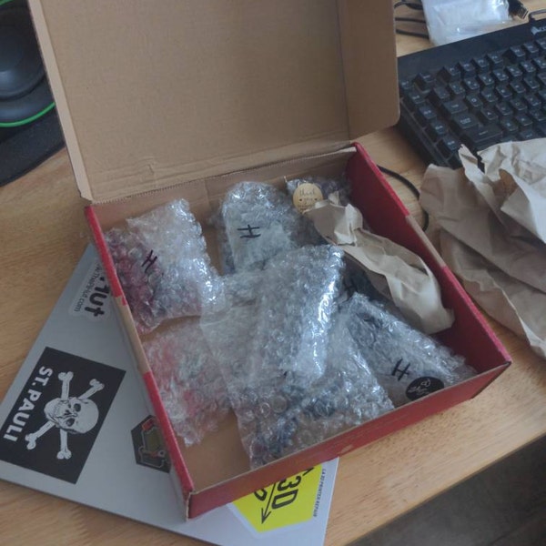 Set of 14 Hand Painted in Rust Effect Dice/bolter Rounds With Box. 3D ...