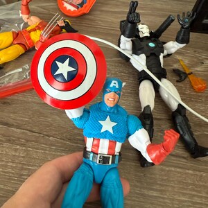 コミック版 キャプテン・アメリカのシールド（マーベルレジェンド