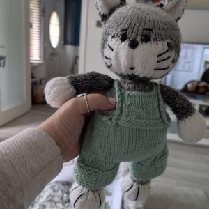 How to Make Knitted Cat Toys: Easy, Fun DIY Guide for Pet Lovers