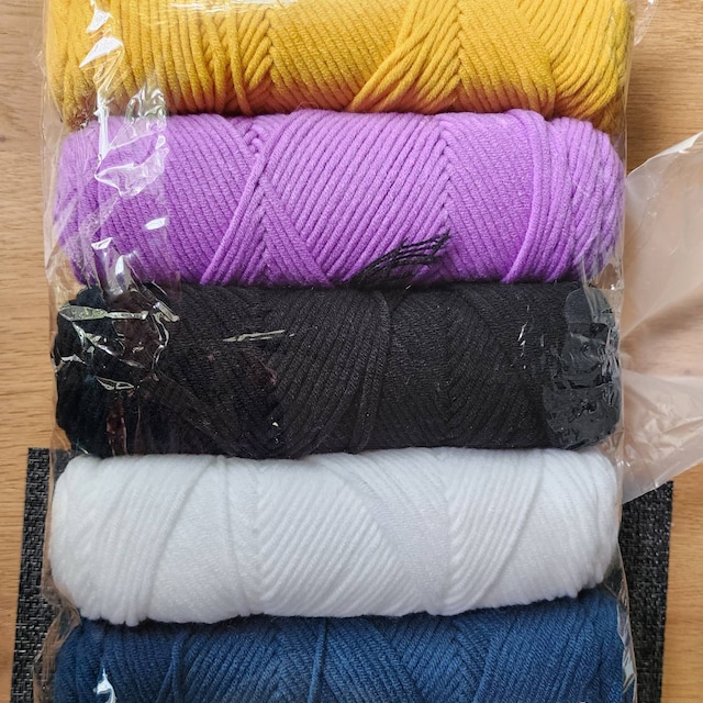 8 Ply Soft Milk Cotton Yarn for Punch Needling, Crochet, Amigurumi, and  Crafting 95 Grams 3.3 Oz, Crafting and Crochet Valentine Yarn 