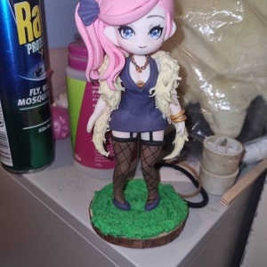 Ashlee added a photo of their purchase
