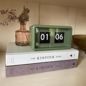 Taylor added a photo of their purchase