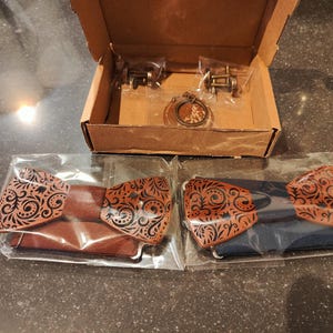 Axel added a photo of their purchase
