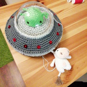 かぎ針編みキット lalylala UFO 編みぐるみ DIY • オルゴール、空飛ぶ