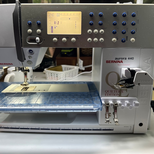 Bernina 5 Mm Stick on 4 Presser Feet Rack - Etsy